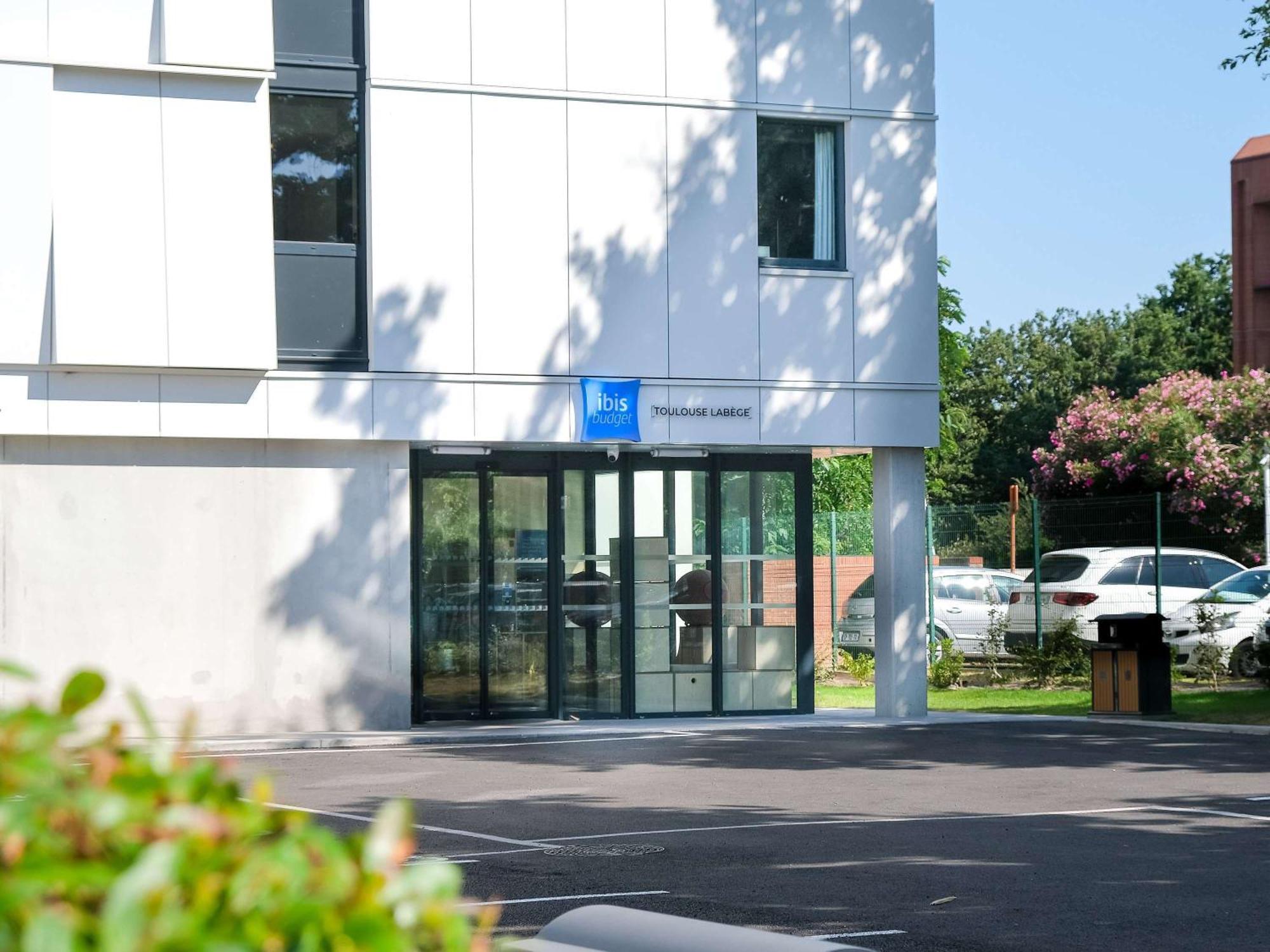 Ibis Budget Toulouse ラベージュ エクステリア 写真